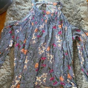 Maurice’s size 2X, cold shoulder flowing top